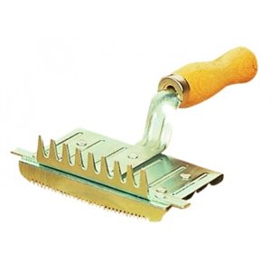 BROSSE DE MUE EN METAL 2 COTES