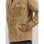 WRANGLER MEN REVERSIBLE QUILTED JACKET IN CLAY SMALL